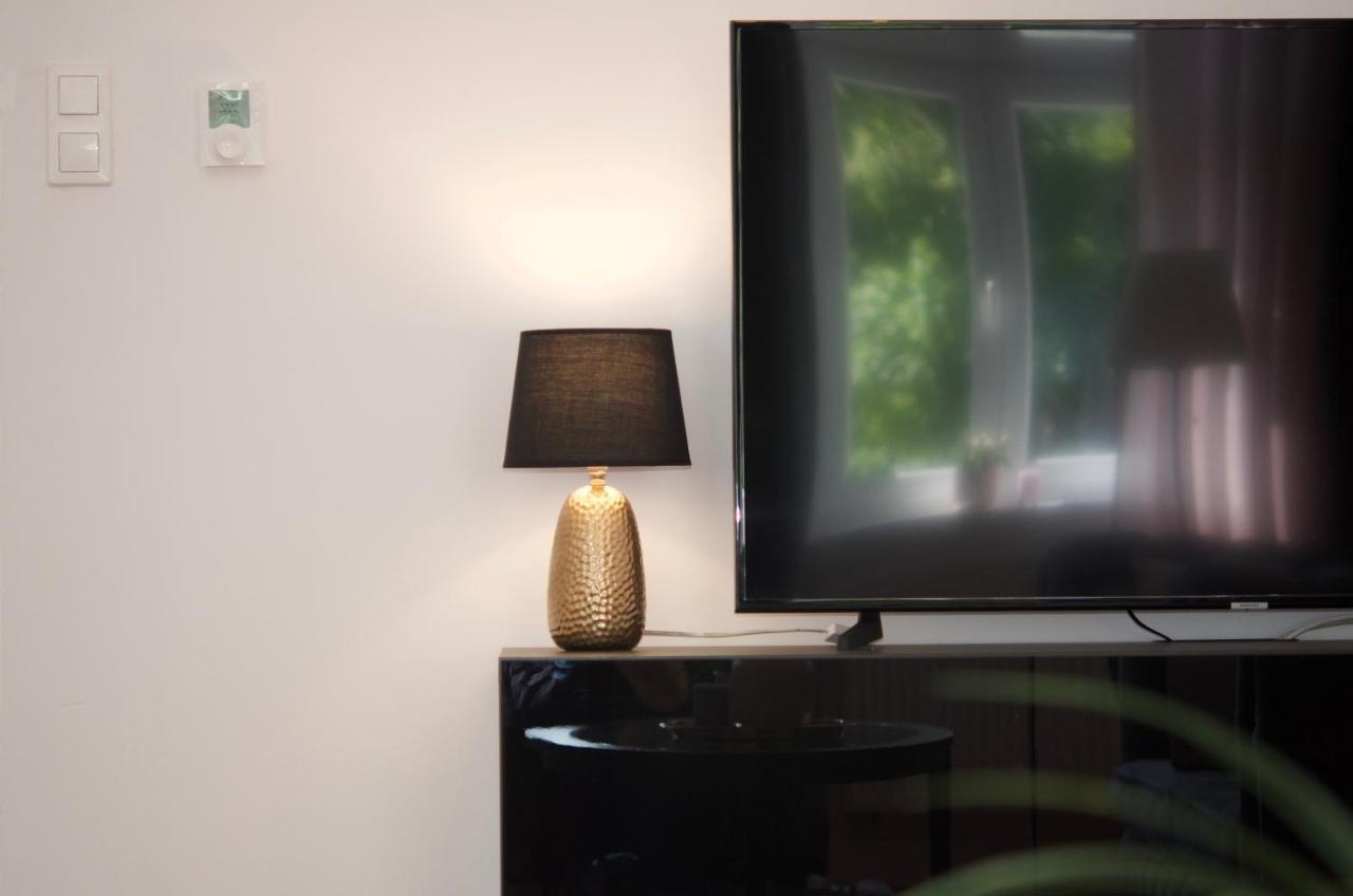 Apartament Nowe Miasto - Skwer Malarzy Gorzow Wielkopolski Exterior photo